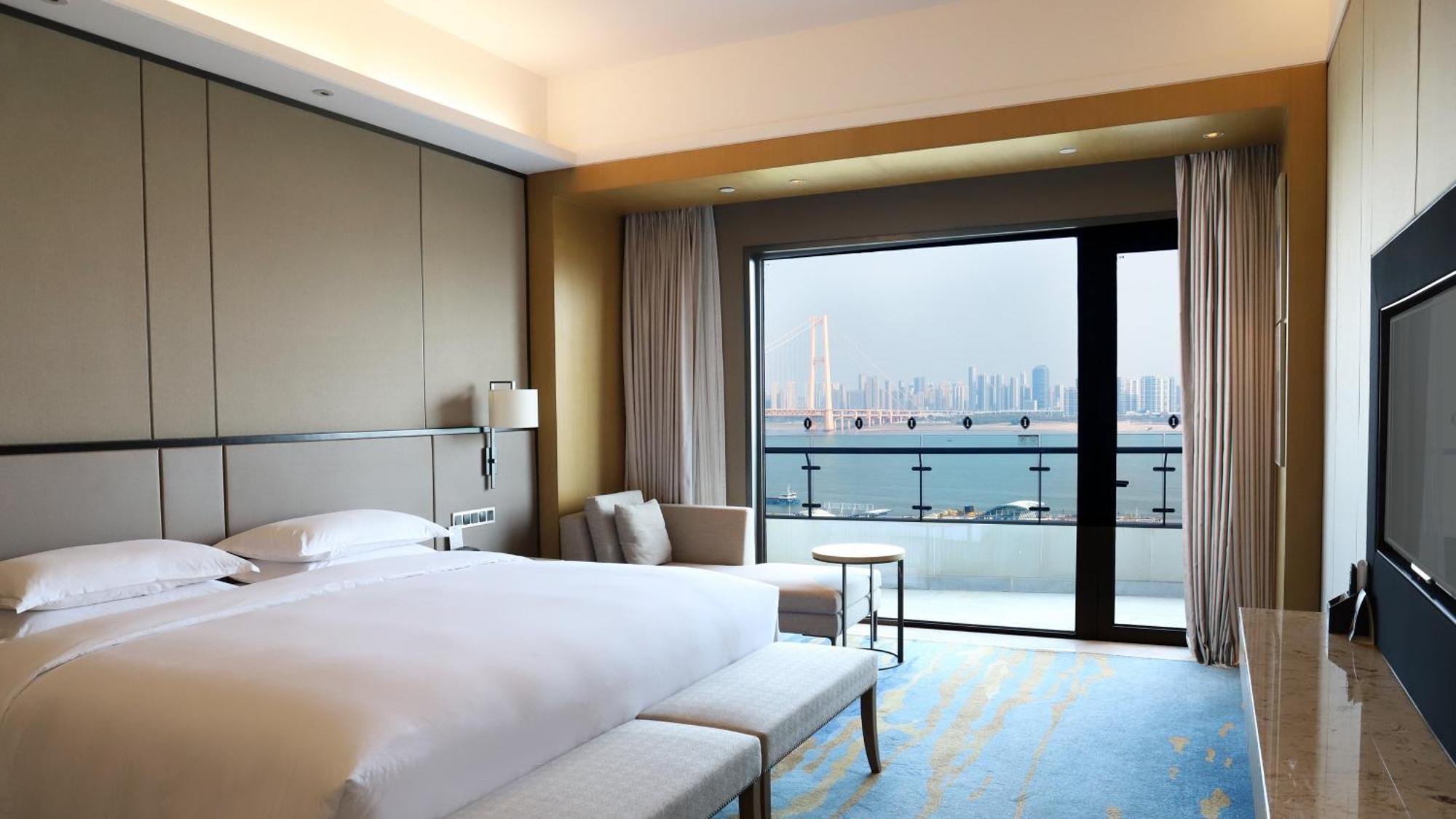 Intercontinental Wuhan By Ihg - Yangtze River View Exterior foto